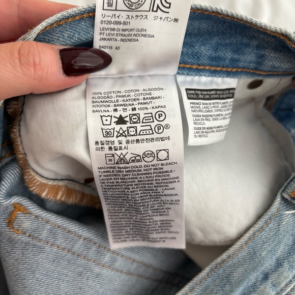 Levi’s // High Rise Deconstructed Button Fly Skirt - Picture 7 of 8